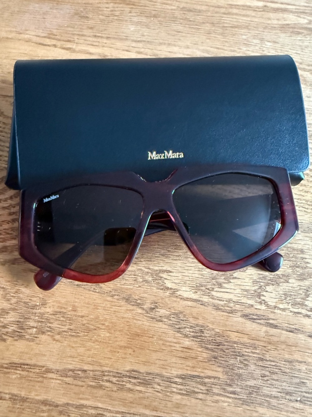 Max Mara Sunglasses in Burgundy Red